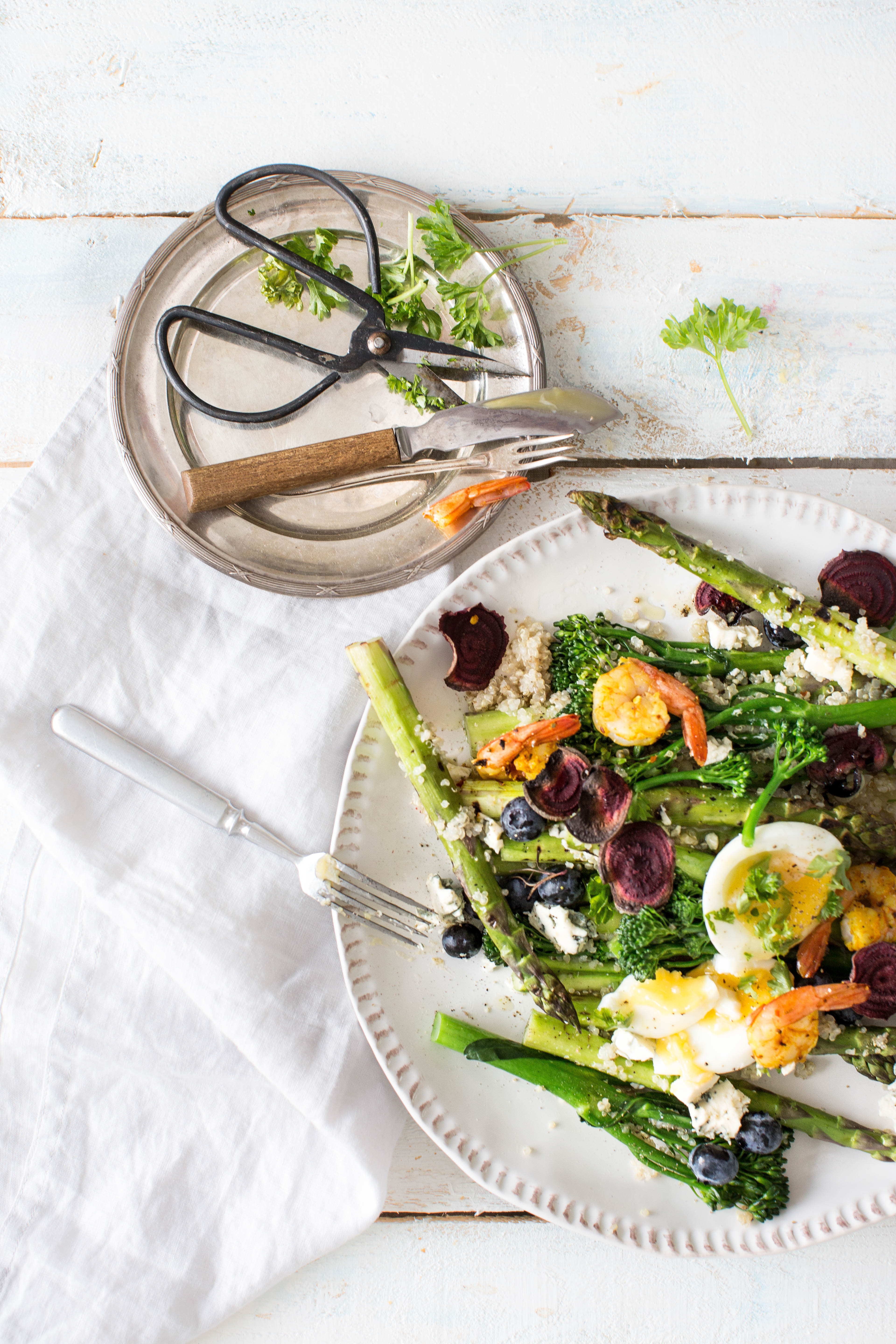 Grilled Asparagus & Tiger Prawn Salad